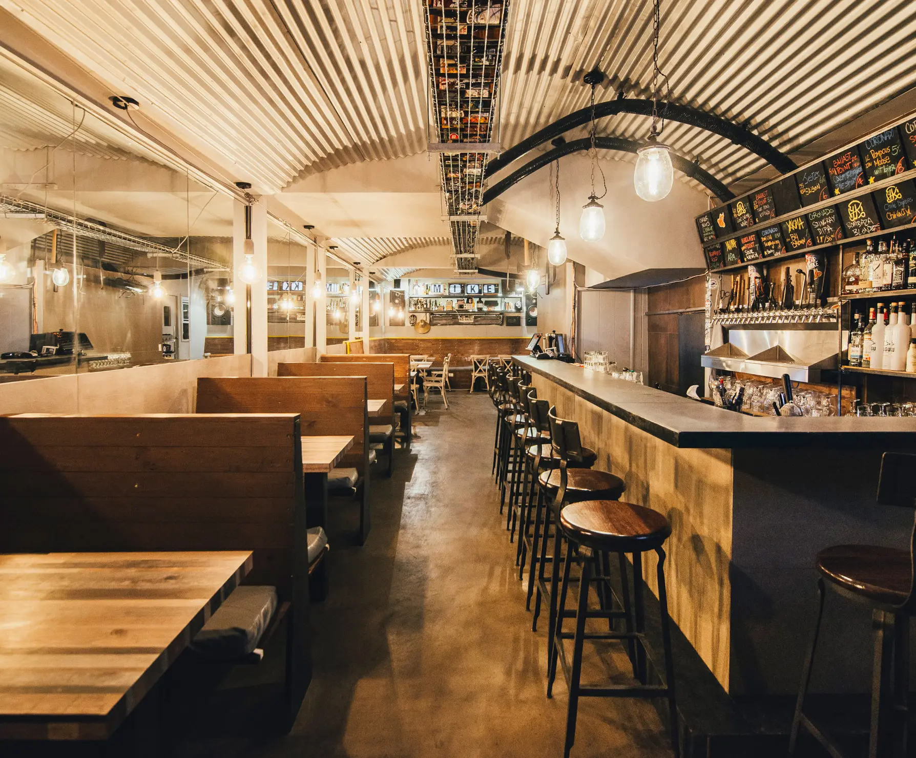 elhonestomike-losleones-2