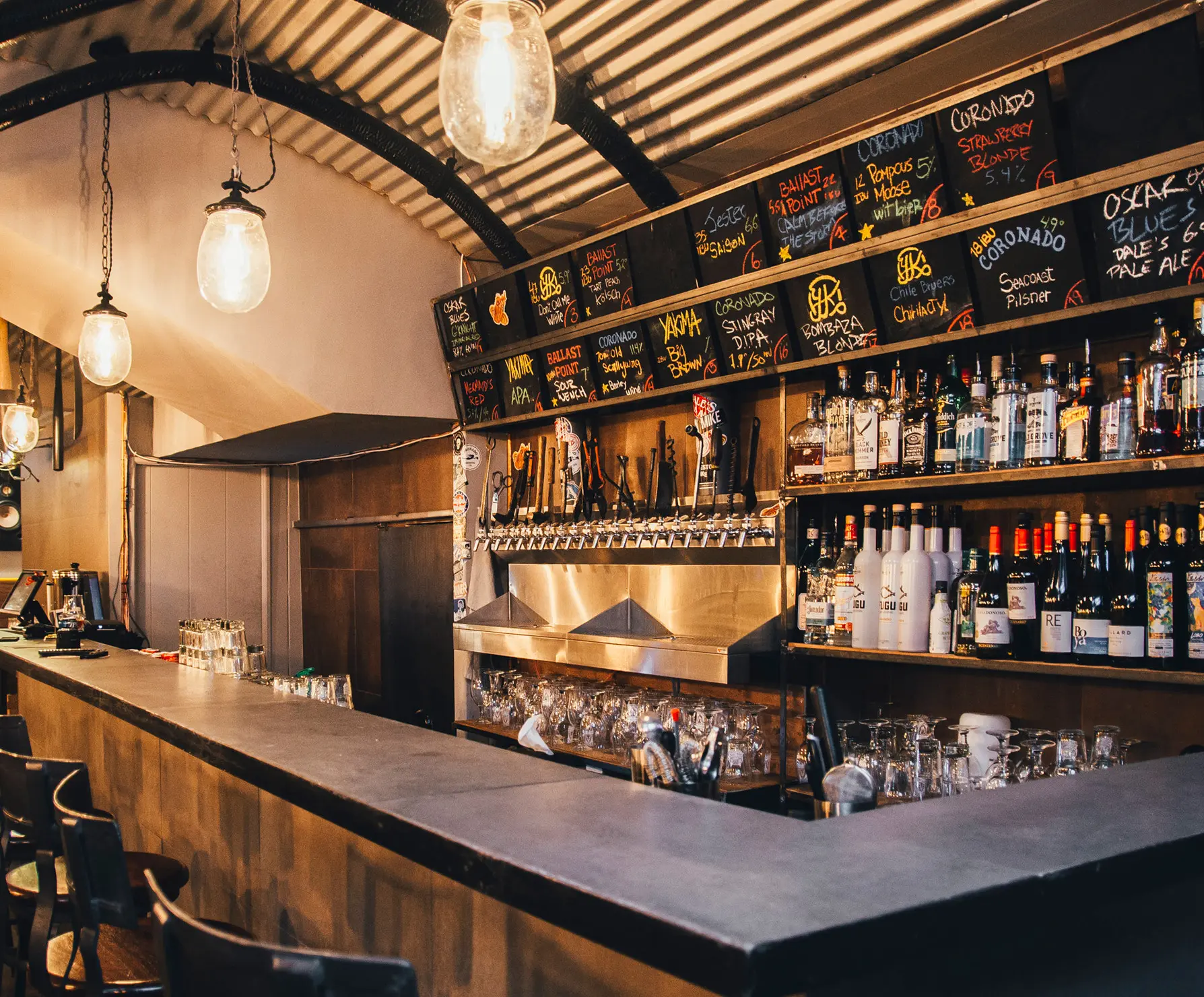 elhonestomike-losleones-3